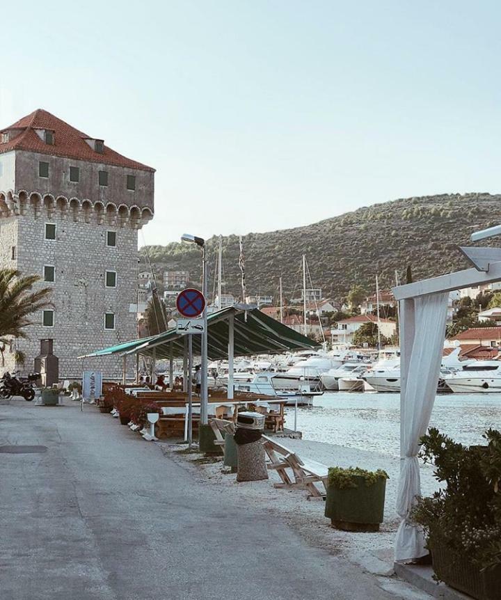 Marina Exterior photo